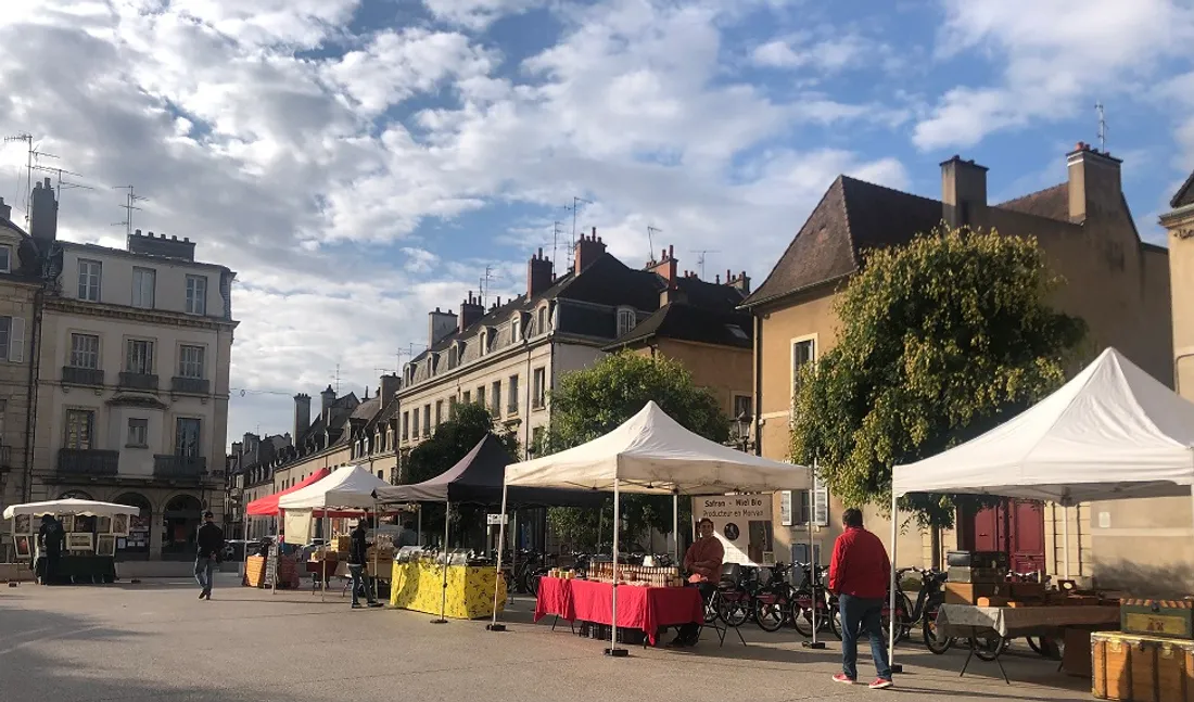 Le marché "un dimanche en Bourgogne" revient ce week-end place des Cordeliers